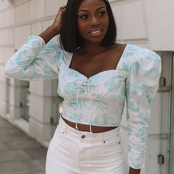 Amazon Drop palm print white crop blouse - Picture 7 of 7